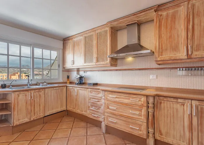 Obsidian Canarysol Cristianos